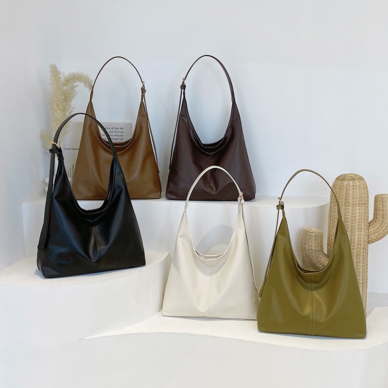 Leatherwork Workshop - Bolsa Hobo de Ombro em Couro