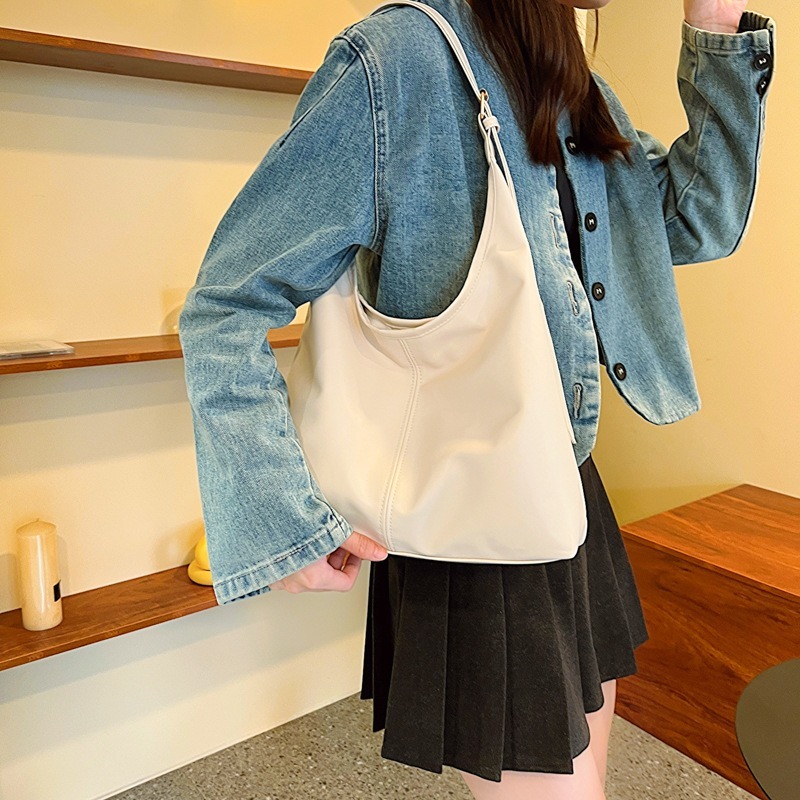 Bolsa Hobo de Ombro em Couro S - Leatherwork Workshop avaliação e preço