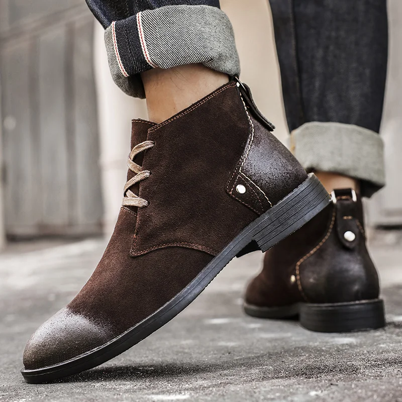 Nova camurça de vaca botas de  - Leatherwork Boots avaliação e preço