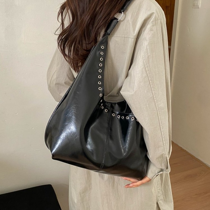 Bolsa de Ombro em Couro Sintét - Leatherwork Workshop avaliação e preço