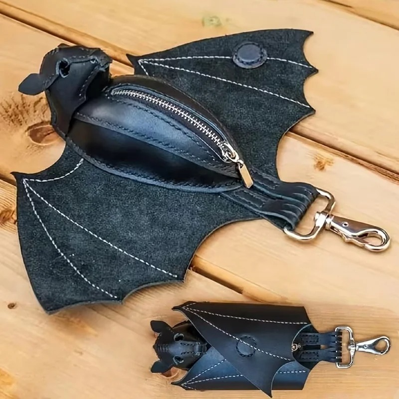 Bolsa de Moedas de Morcego em  - Leatherwork Workshop avaliação e preço